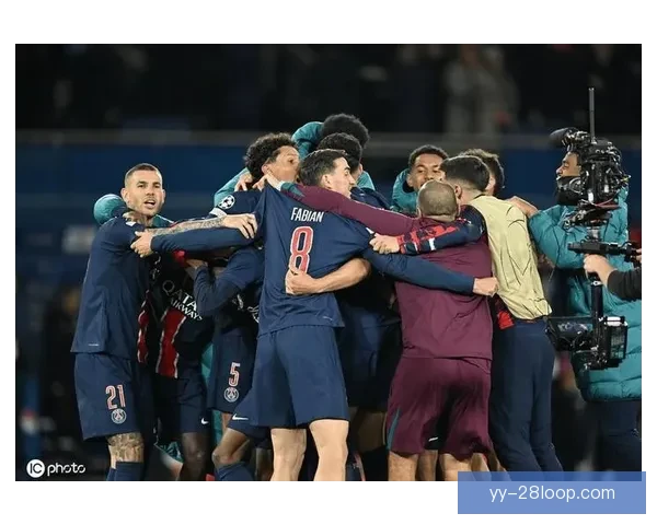 AC米兰主场2-1逆转巴黎圣日耳曼晋级欧冠八强 AC米兰主场2-1逆转巴黎圣日耳曼晋级欧冠八强